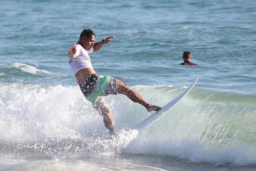vacanza surf Java Tengah